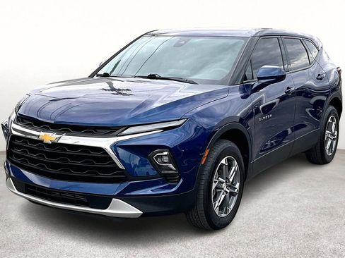 Used 2023 Chevrolet Blazer LT image 14