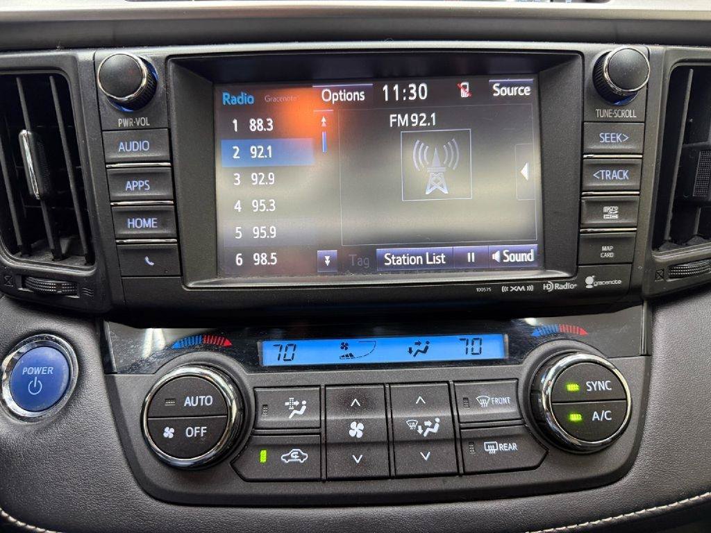 Used 2017 Toyota RAV4 Limited AWD/4WD image 17