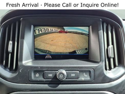 Used 2022 Chevrolet Colorado W/T image 18
