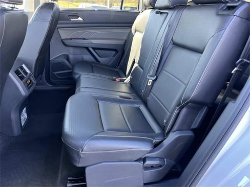 Used 2022 Volkswagen Atlas SE image 22
