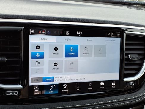 New 2026 Chrysler Pacifica Limited image 25