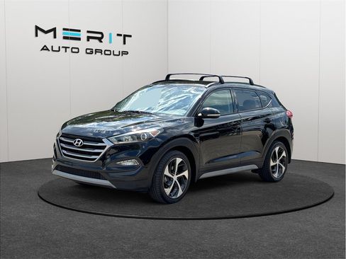 Used 2018 Hyundai Tucson Value FWD image 4