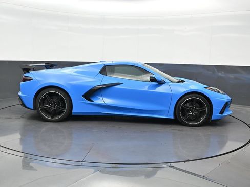 Used 2025 Chevrolet Corvette Stingray Premium Conv w/ 3LT RWD image 7