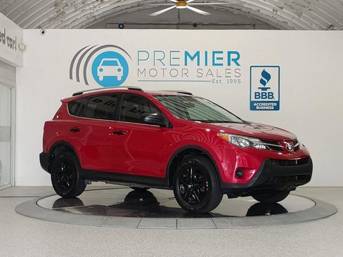 Used 2015 Toyota RAV4 LE FWD image 21