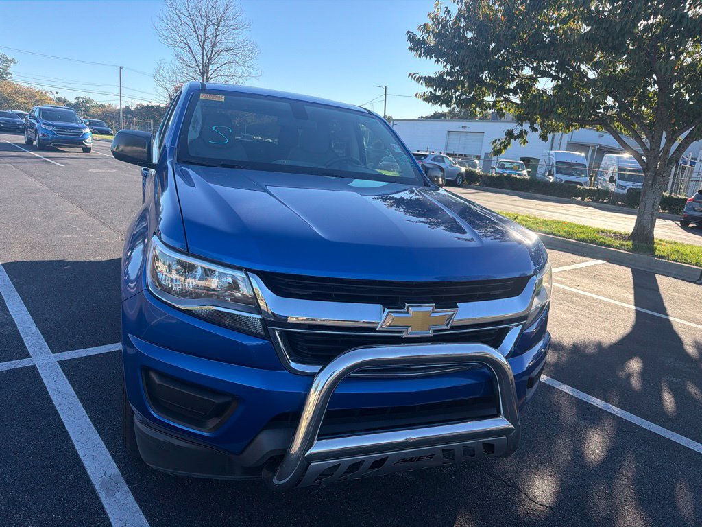Used 2020 Chevrolet Colorado W/T w/ WT Convenience Package AWD/4WD image 3