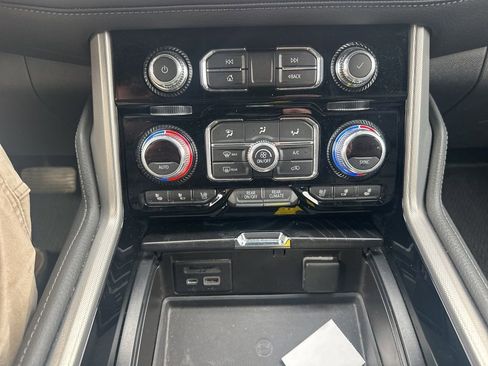 Certified 2021 GMC Yukon XL Denali w/ LPO, Illumination Package image 22