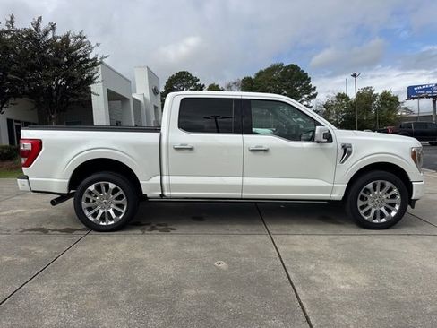 Used 2022 Ford F150 Limited image 8
