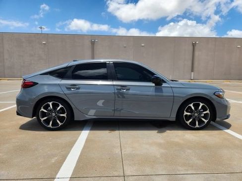 Used 2026 Honda Civic Sport Touring image 4