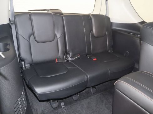 Used 2024 Nissan Armada Platinum w/ Captain's Chairs Package image 14