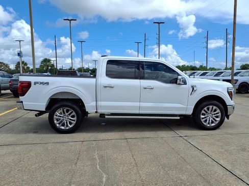 Used 2024 Ford F150 Lariat w/ FX4 Off-Road Package AWD/4WD image 8