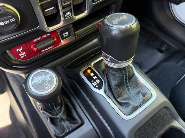 Used 2022 Jeep Wrangler Unlimited Rubicon 4xe w/ Cold Weather Group AWD/4WD image 26
