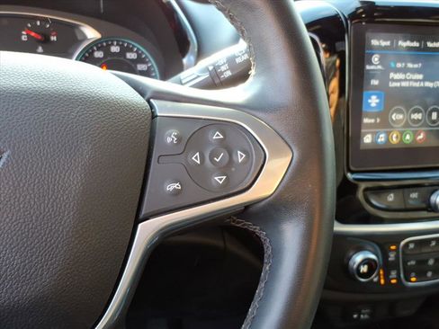 Certified 2023 Chevrolet Traverse RS image 17