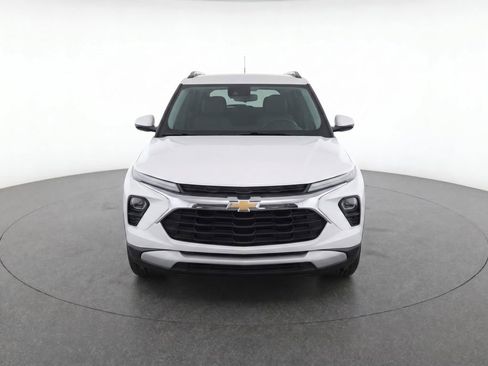 Used 2025 Chevrolet TrailBlazer LT FWD image 5