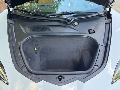 Used 2020 Chevrolet Corvette Stingray Preferred Cpe w/ 2LT Preferred Equipment Group RWD image 53
