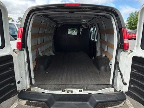 Used 2022 GMC Savana 2500 w/ Driver Convenience Package RWD image 1