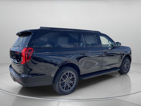 New 2026 Ford Expedition Max Platinum image 4