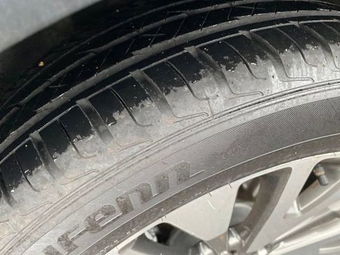 Used 2022 Ford Escape Titanium image 23