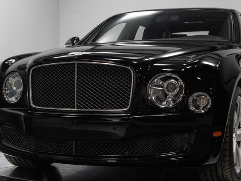Used 2016 Bentley Mulsanne Speed image 86