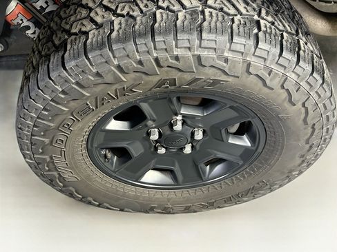 Used 2022 Jeep Gladiator Mojave w/ Cold Weather Group image 30