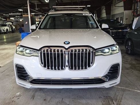 Used 2020 BMW X7 xDrive40i w/ Premium Package AWD/4WD image 2