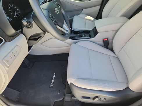 Used 2021 Hyundai Tucson Value AWD/4WD image 10