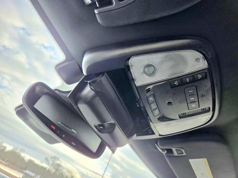 Certified 2022 Dodge Durango GT image 35