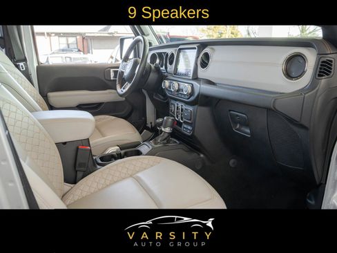 Used 2022 Jeep Wrangler Unlimited Sahara image 16