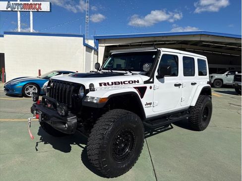 Used 2019 Jeep Wrangler Unlimited Rubicon image 2