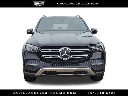 Used 2021 Mercedes-Benz GLE 350 w/ Premium Package image 2