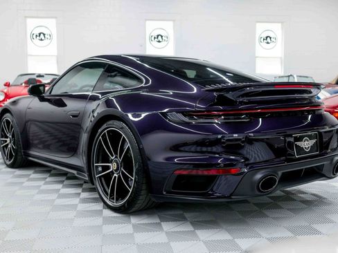 Used 2022 Porsche 911 Turbo S image 9