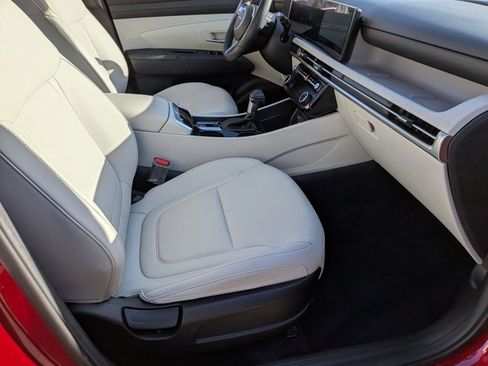 Used 2025 Hyundai Tucson SEL image 21