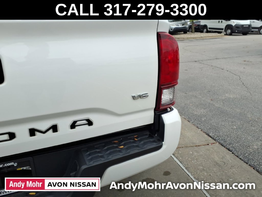 Used 2023 Toyota Tacoma SR5 w/ Technology Package AWD/4WD image 11
