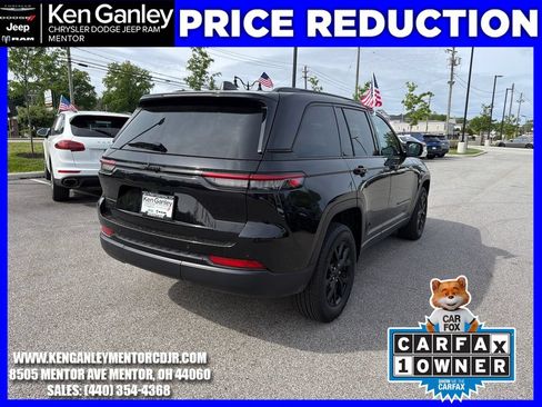 Certified 2025 Jeep Grand Cherokee Altitude AWD/4WD image 10