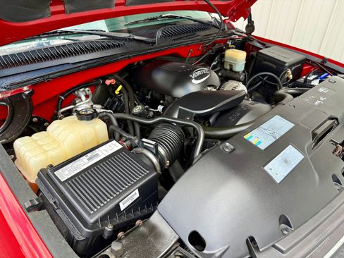Used 2002 Chevrolet Silverado 1500 LS w/ Off-Road Chassis Pkg AWD/4WD image 11