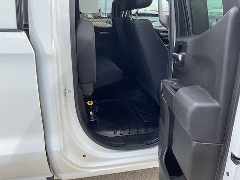 Used 2020 Chevrolet Silverado 1500 W/T w/ WT Value Package AWD/4WD image 16