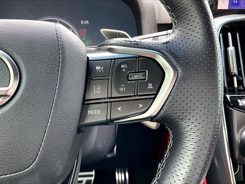 Used 2023 Lexus LX 600 F Sport w/ Accessory Package (Z1) AWD/4WD image 25