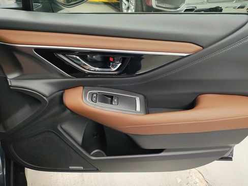 Used 2025 Subaru Outback Touring image 10