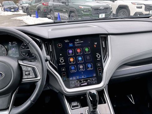 Certified 2022 Subaru Outback Premium image 6