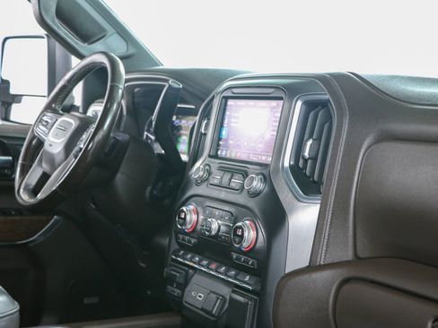 Used 2021 GMC Sierra 2500 Denali w/ Denali Ultimate Package AWD/4WD image 30
