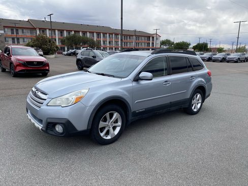 Used 2014 Subaru Outback 2.5i Limited image 39