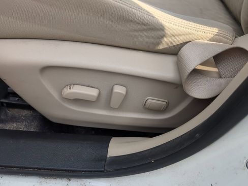 Used 2020 Nissan Rogue SV image 22