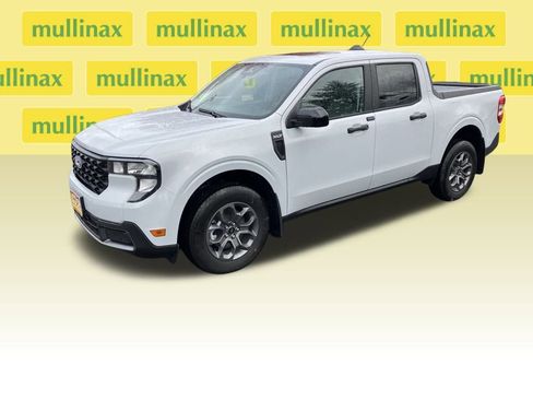 New 2025 Ford Maverick XLT w/ XLT Luxury Package image 9