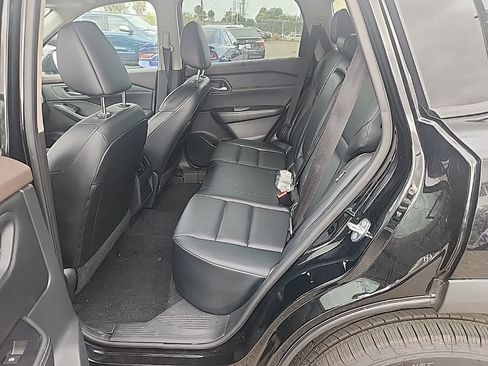 Used 2023 Nissan Rogue SV w/ SV Premium B Package FWD image 25