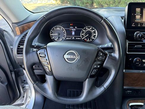 Used 2023 Nissan Armada SL image 13