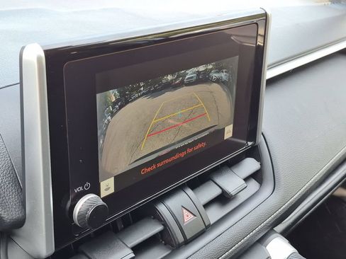Used 2024 Toyota RAV4 XLE w/ Weather Package AWD/4WD image 9