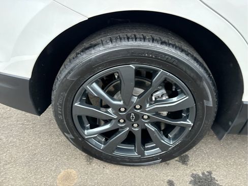 Certified 2022 Chevrolet Equinox RS w/ RS Leather Package image 35