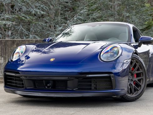 Used 2020 Porsche 911 Carrera S image 7