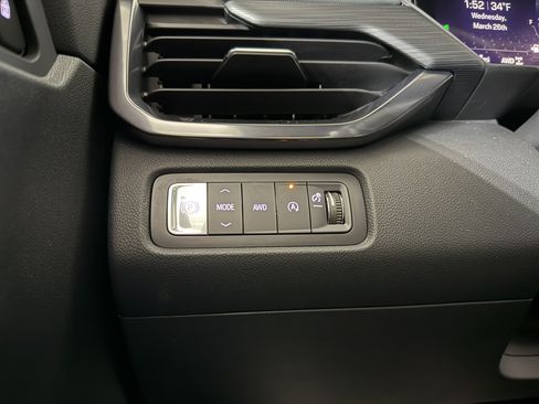 New 2025 GMC Acadia AT4 w/ Luxury Package AWD/4WD image 23