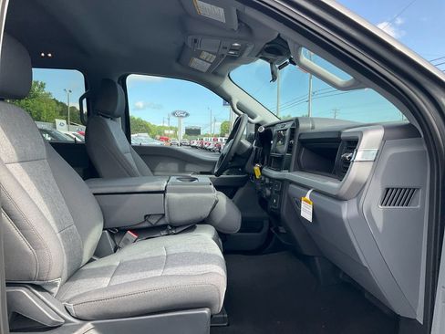 New 2026 Ford F250 XL w/ STX Appearance Package AWD/4WD image 12