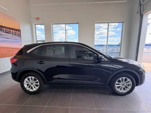 Used 2021 Ford Escape SE AWD/4WD image 8